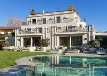 Luxury Home Real Estate Professional - Designation - 6 CE Zoom, January ...